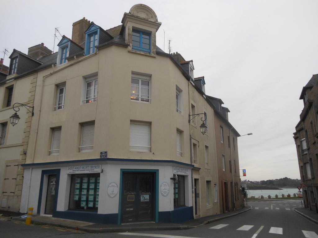 Le Logis D'Aleth Apartment Сен Мало Екстериор снимка